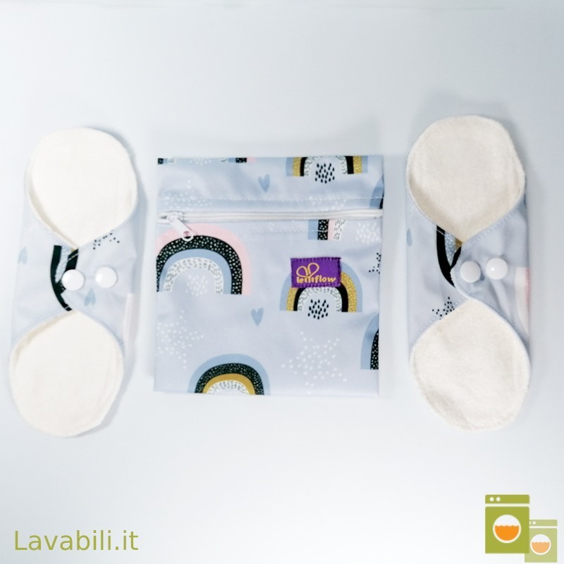 Duo salvaslip in fresca spugna di bamboo e mini wet bag Duo salvaslip in fresca spugna di bamboo e mini wet bag